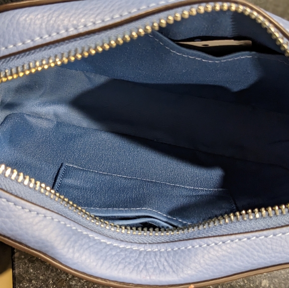 Coach Soft Pebbled Leather Camera Soft Shell Stone Blue Crossbody Bag New in Box - Picture 7 of 7